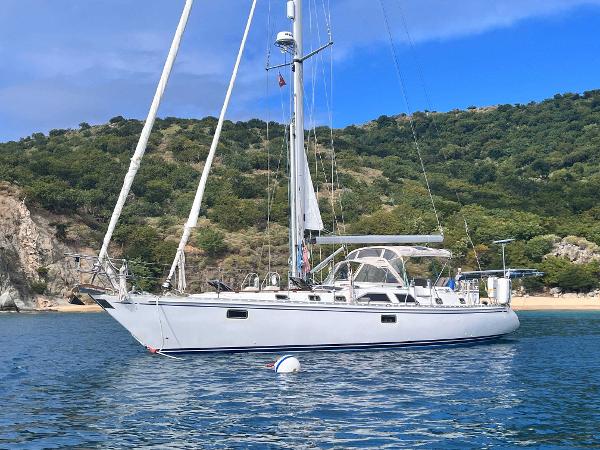 2000 Hylas 49
