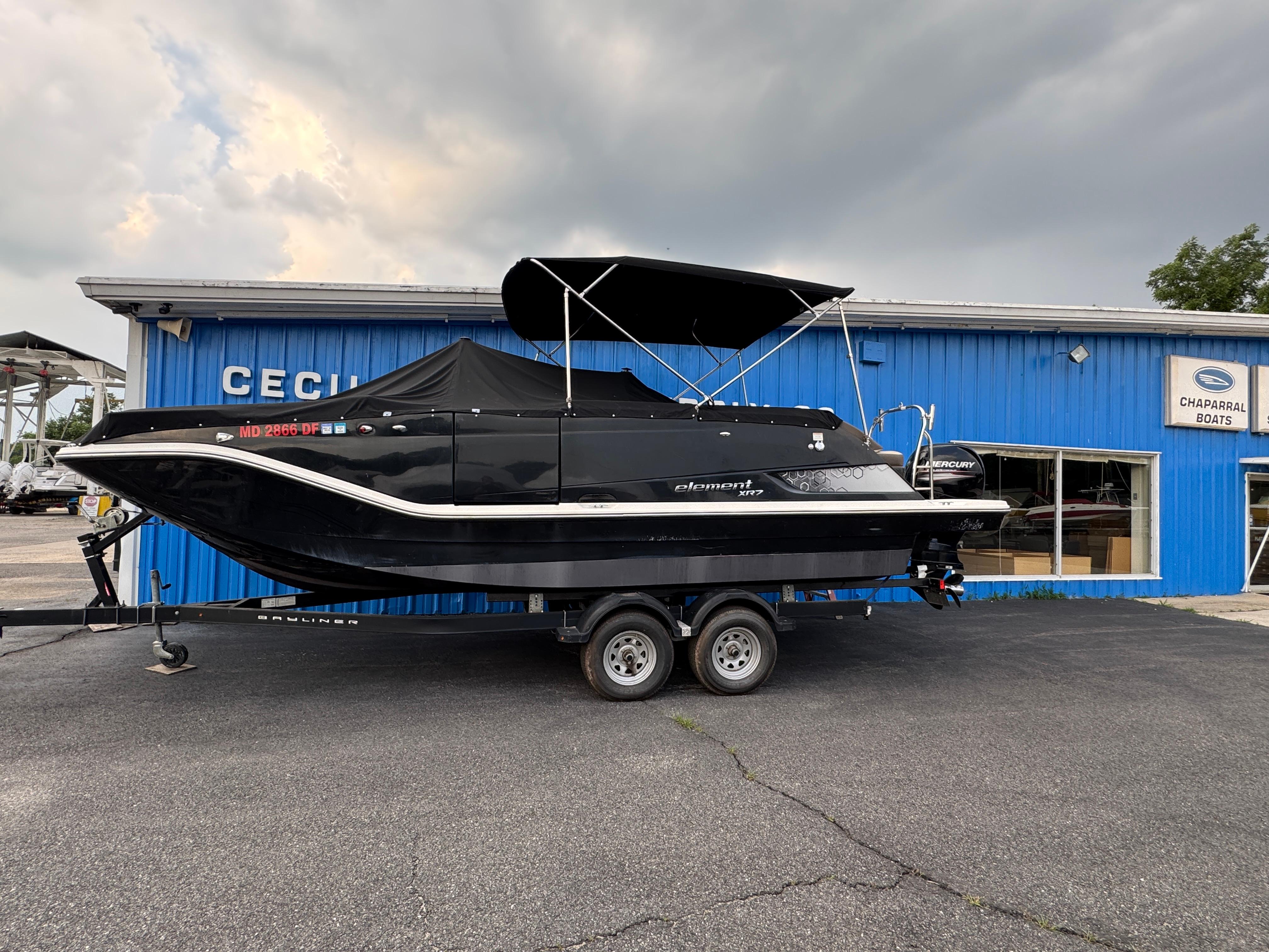 Bayliner Element XR7