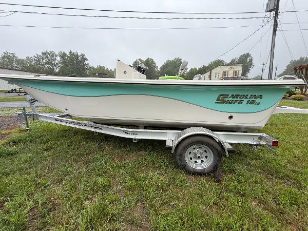 2025 Carolina Skiff 19 LS