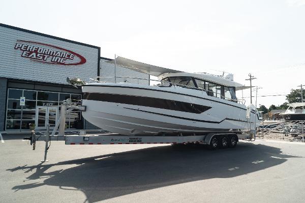 2025 Wellcraft 355