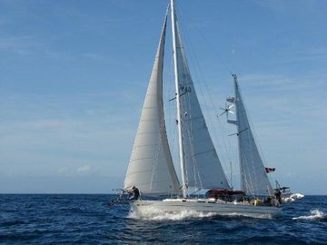 1984 Sparkman & Stephens Aura