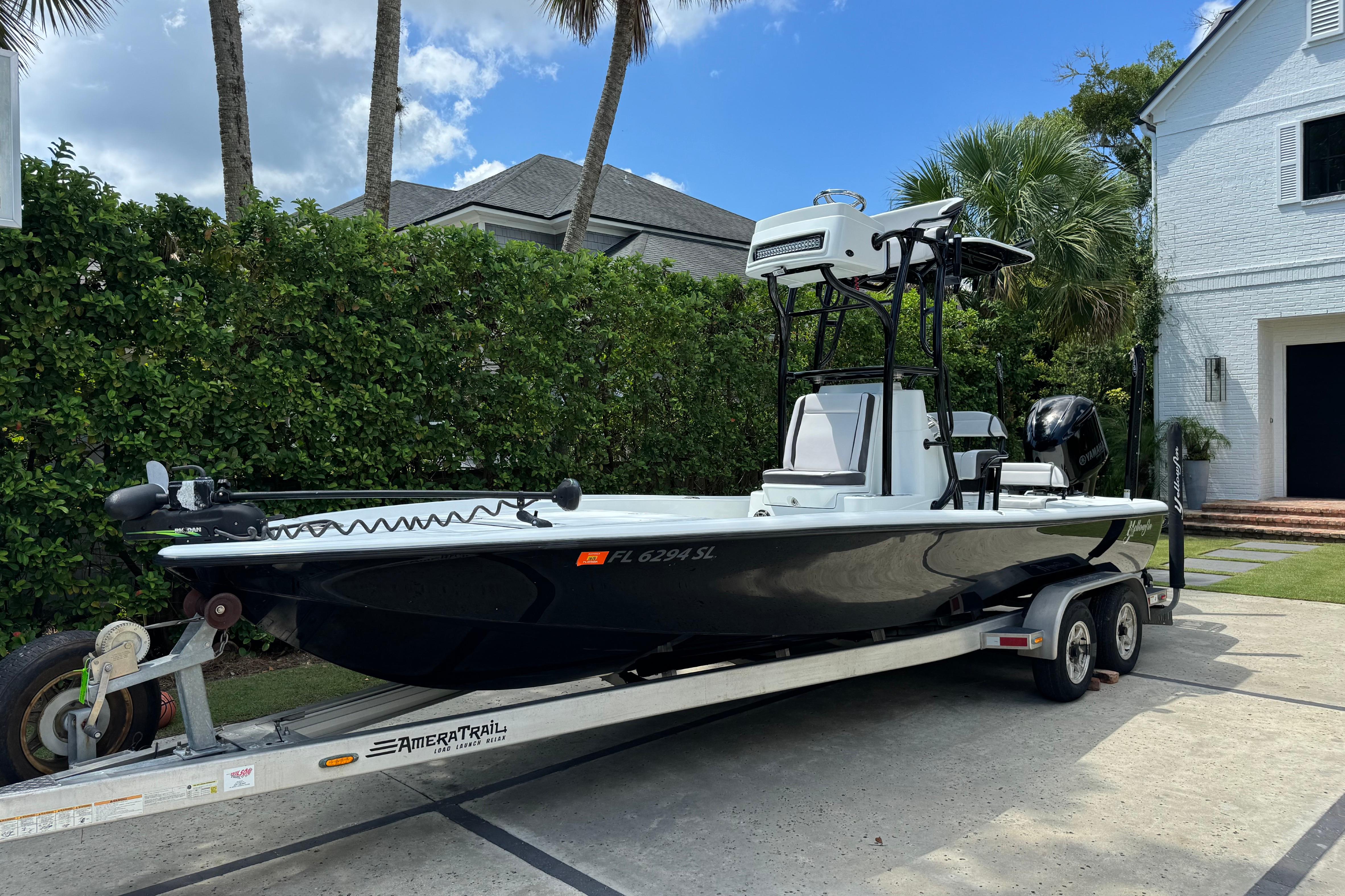 2020 Yellowfin 24 Bay CE