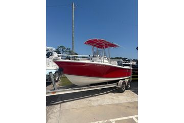 2010 Sea Hunt Triton 202