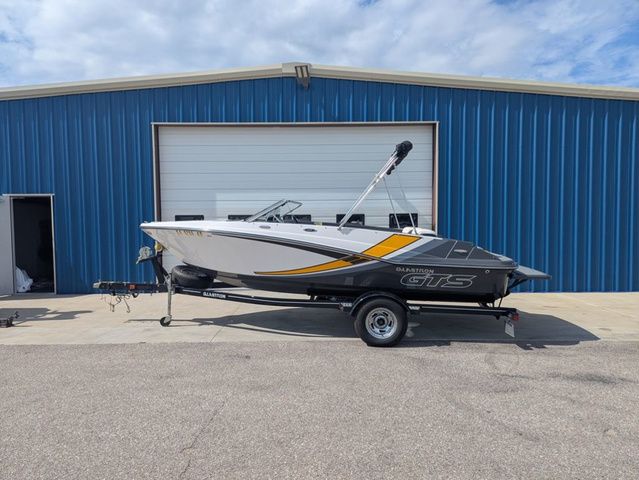 2016 Glastron GTS 187