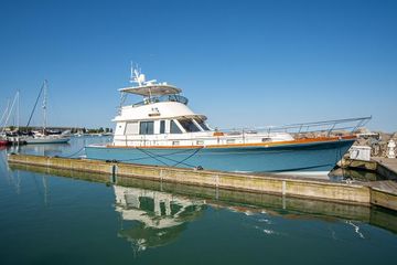 2004 Grand Banks 58 Eastbay FB