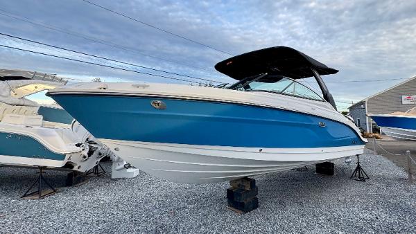 2025 Sea Ray SLX 280 Outboard