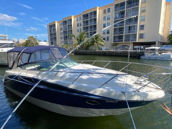 2015 Bayliner 335 Cruiser