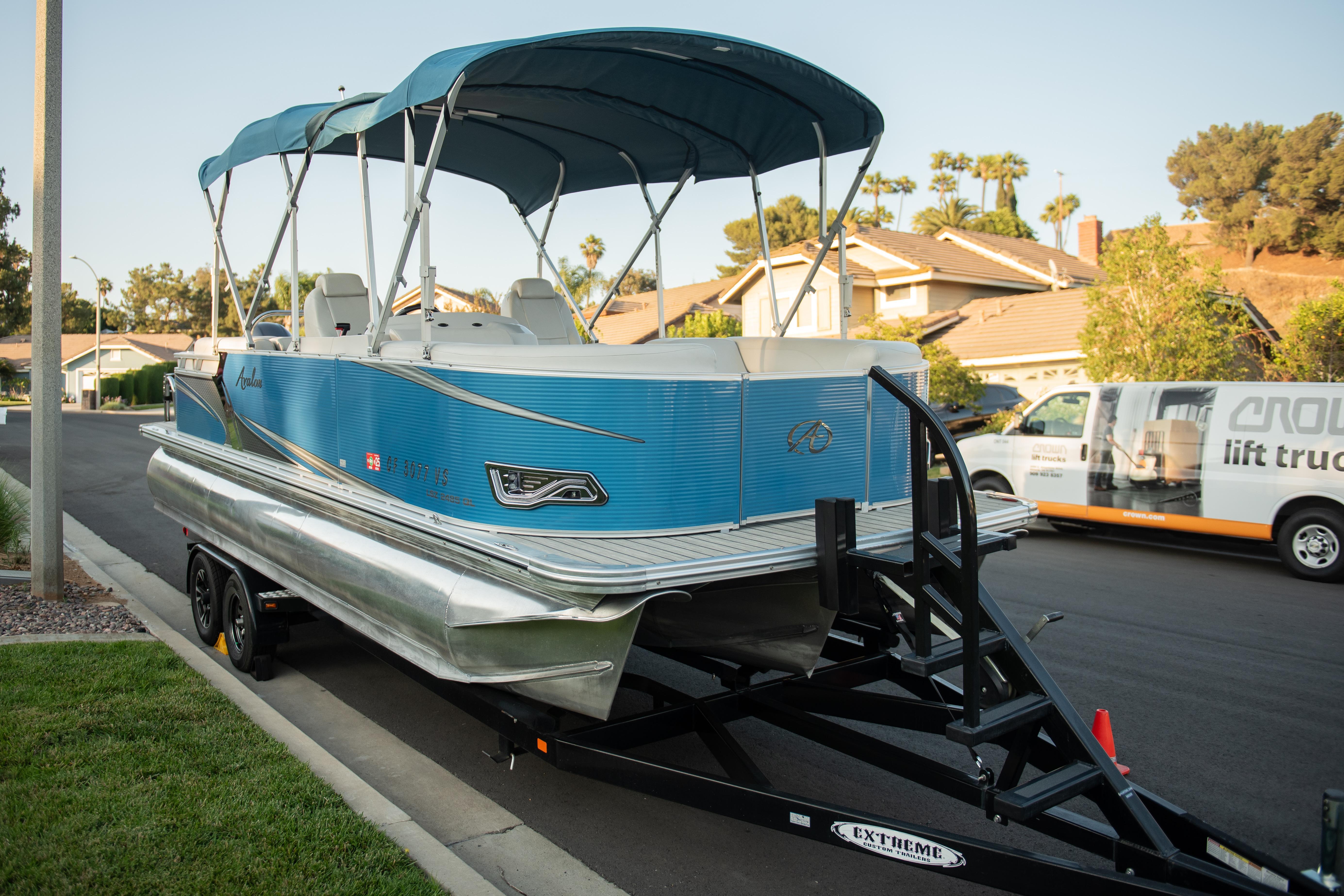 2020 Avalon Tritoon LSZ 2485 QL