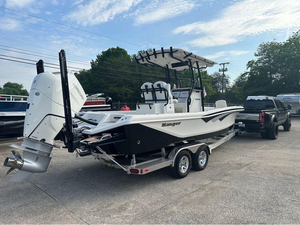 2025 Ranger 2660 Bay