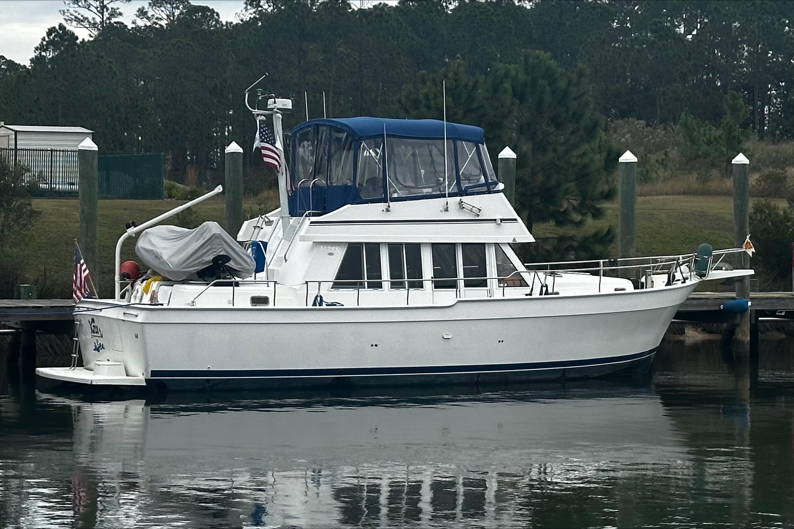 2002 Mainship 430 Trawler