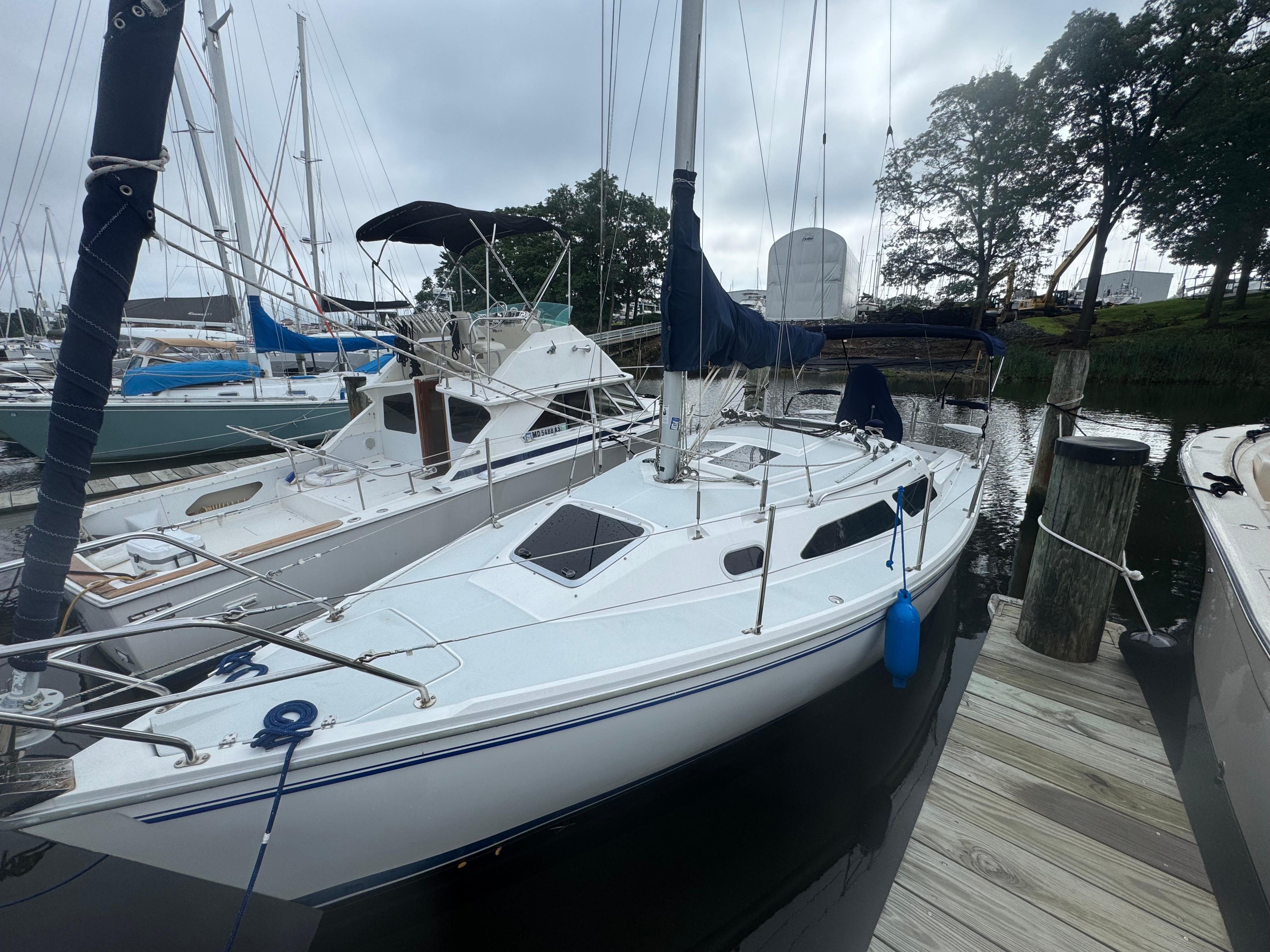 2003 Catalina 270