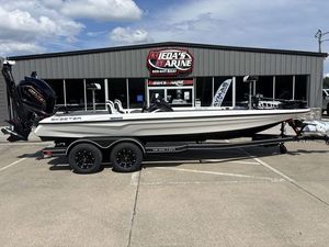 Skeeter ZXE21