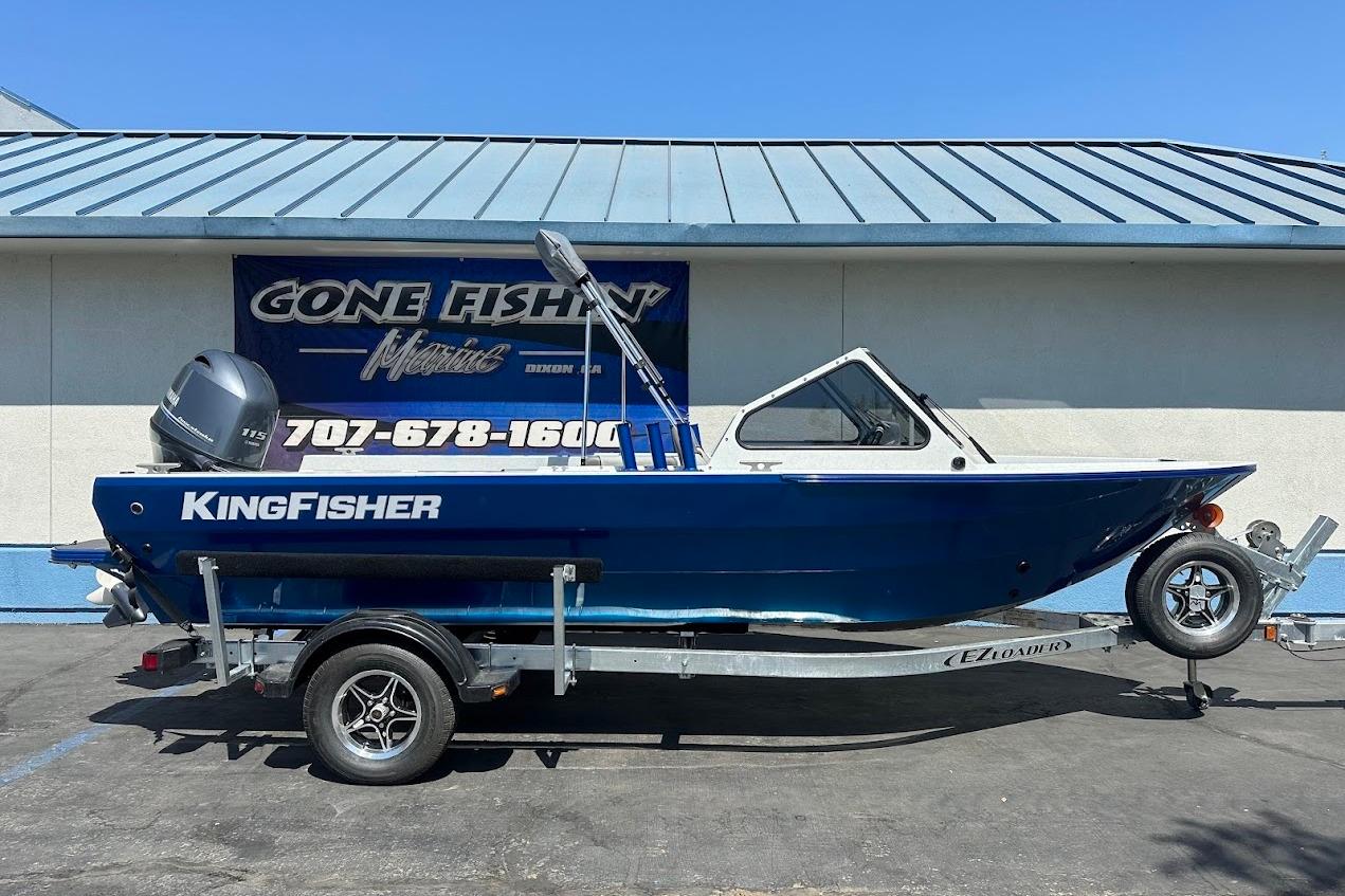 2025 KingFisher 1825 Falcon