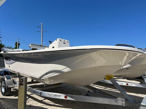 2024 Carolina Skiff 17 LS