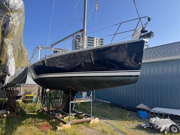 2005 Hunter 33