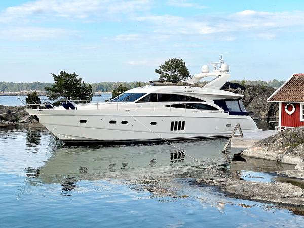 2008 Princess 67