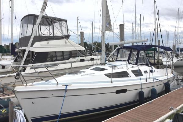 2002 Hunter 326