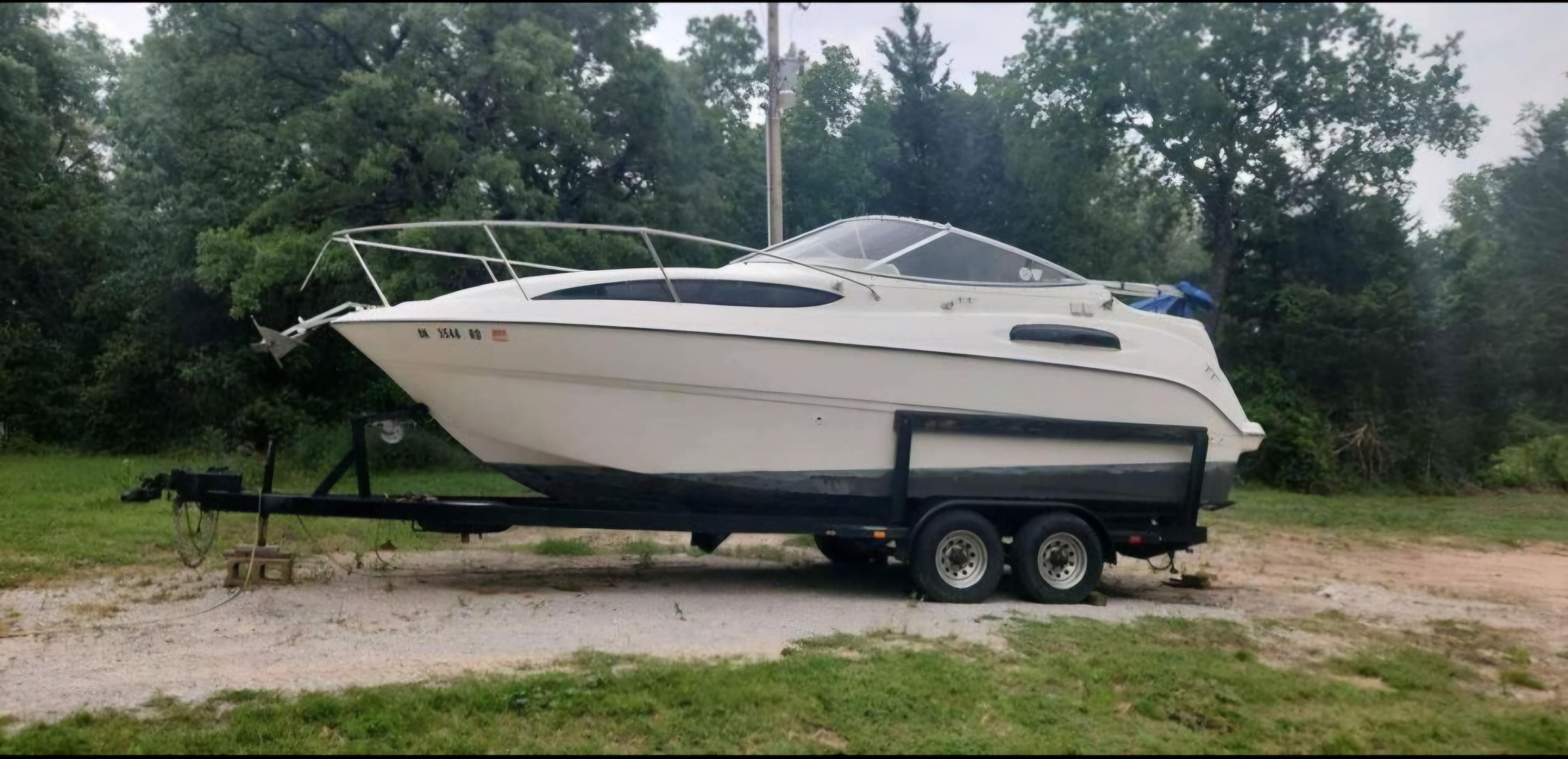 2003 Bayliner 245 Cierra Sunbridge