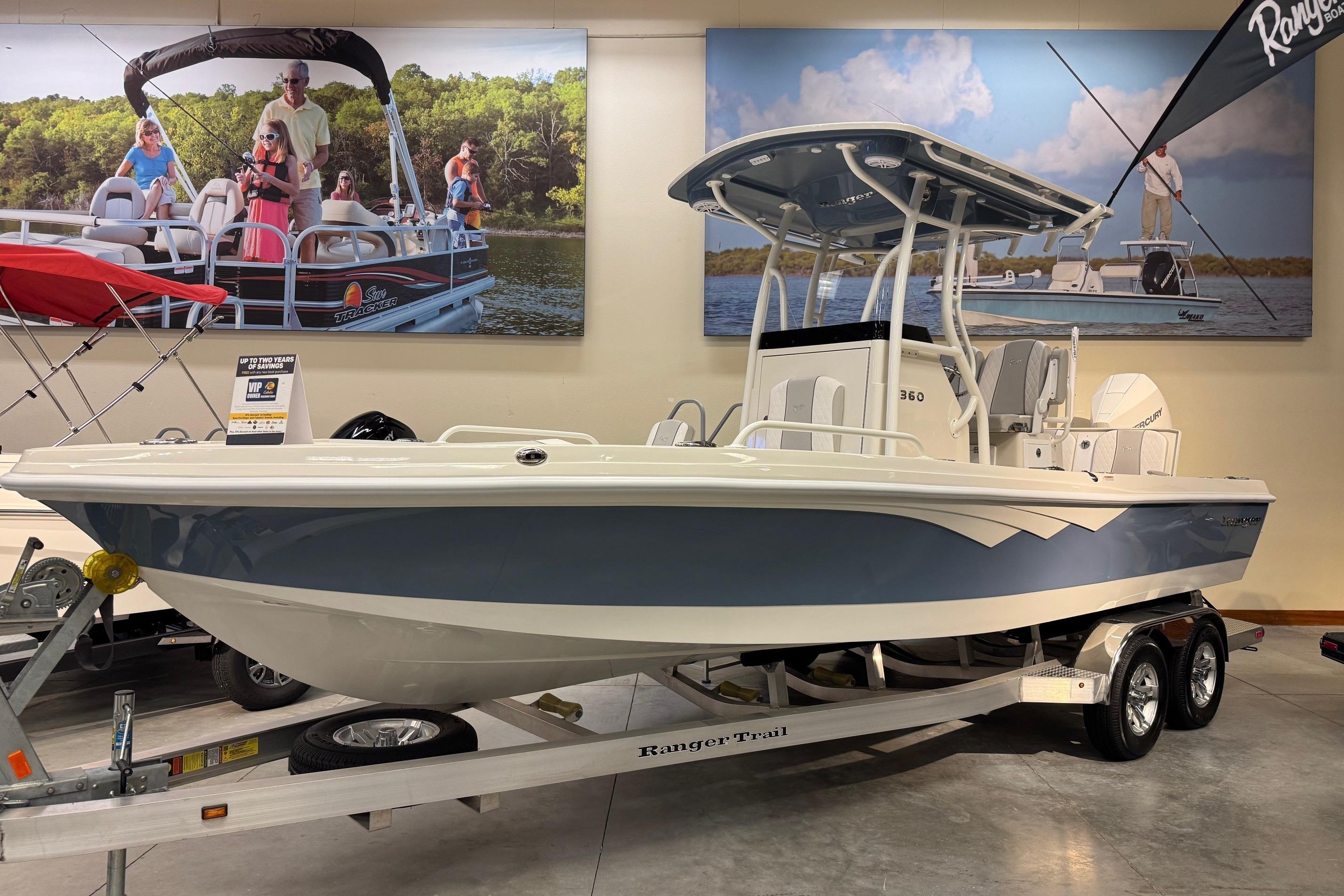 2025 Ranger 2360 Bay