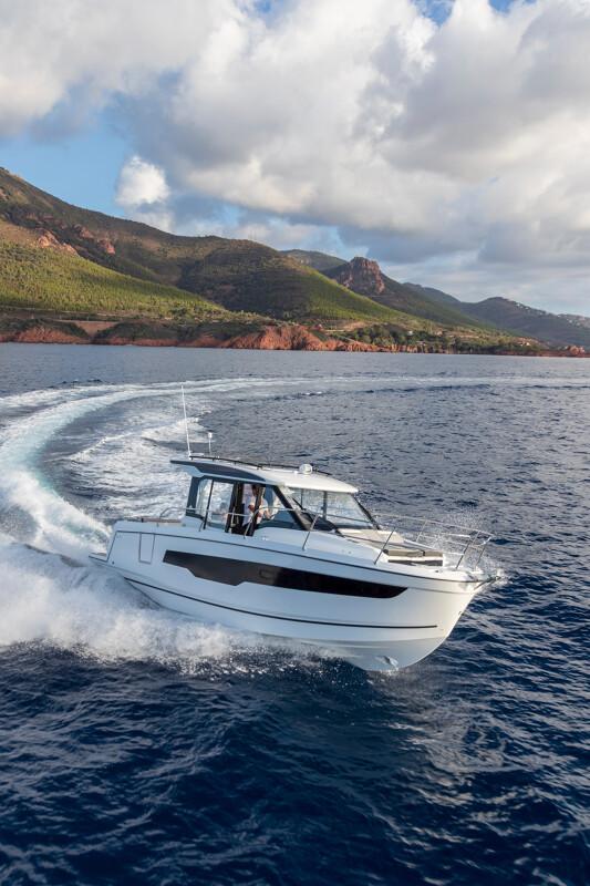 2025 Jeanneau MERRY FISHER 895 S2