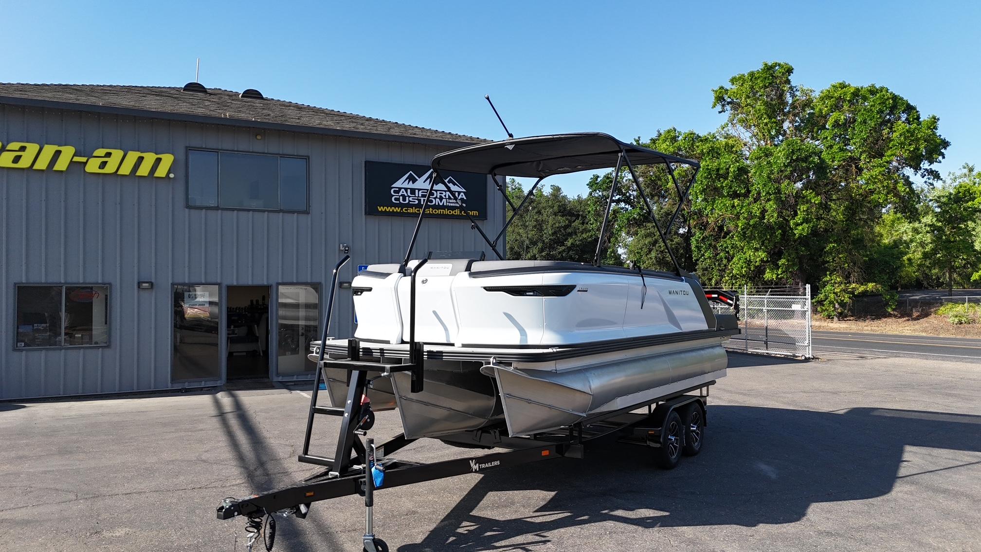 2025 Manitou Cruise