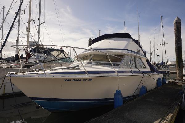 1985 Bertram 28 Flybridge CRUISER