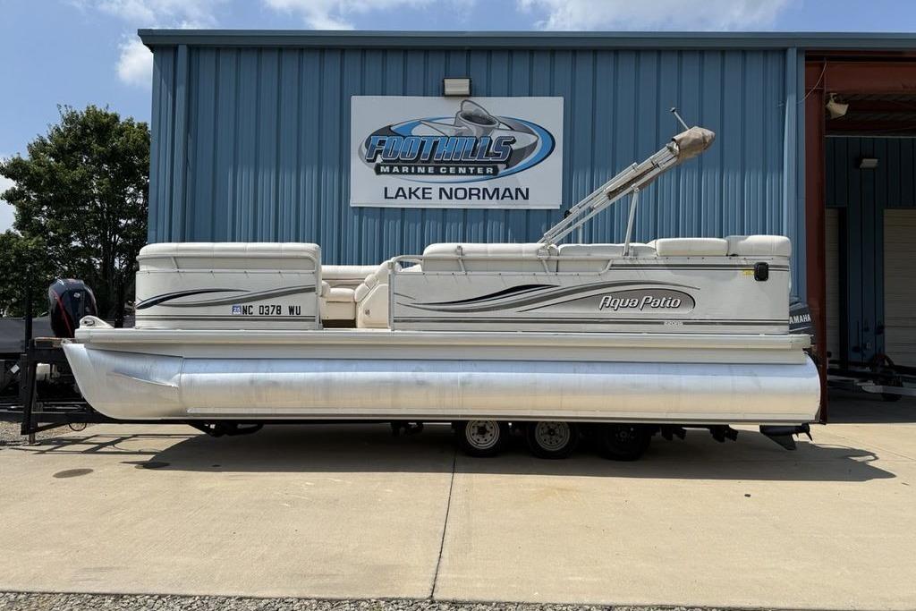 2002 Godfrey AP220RS