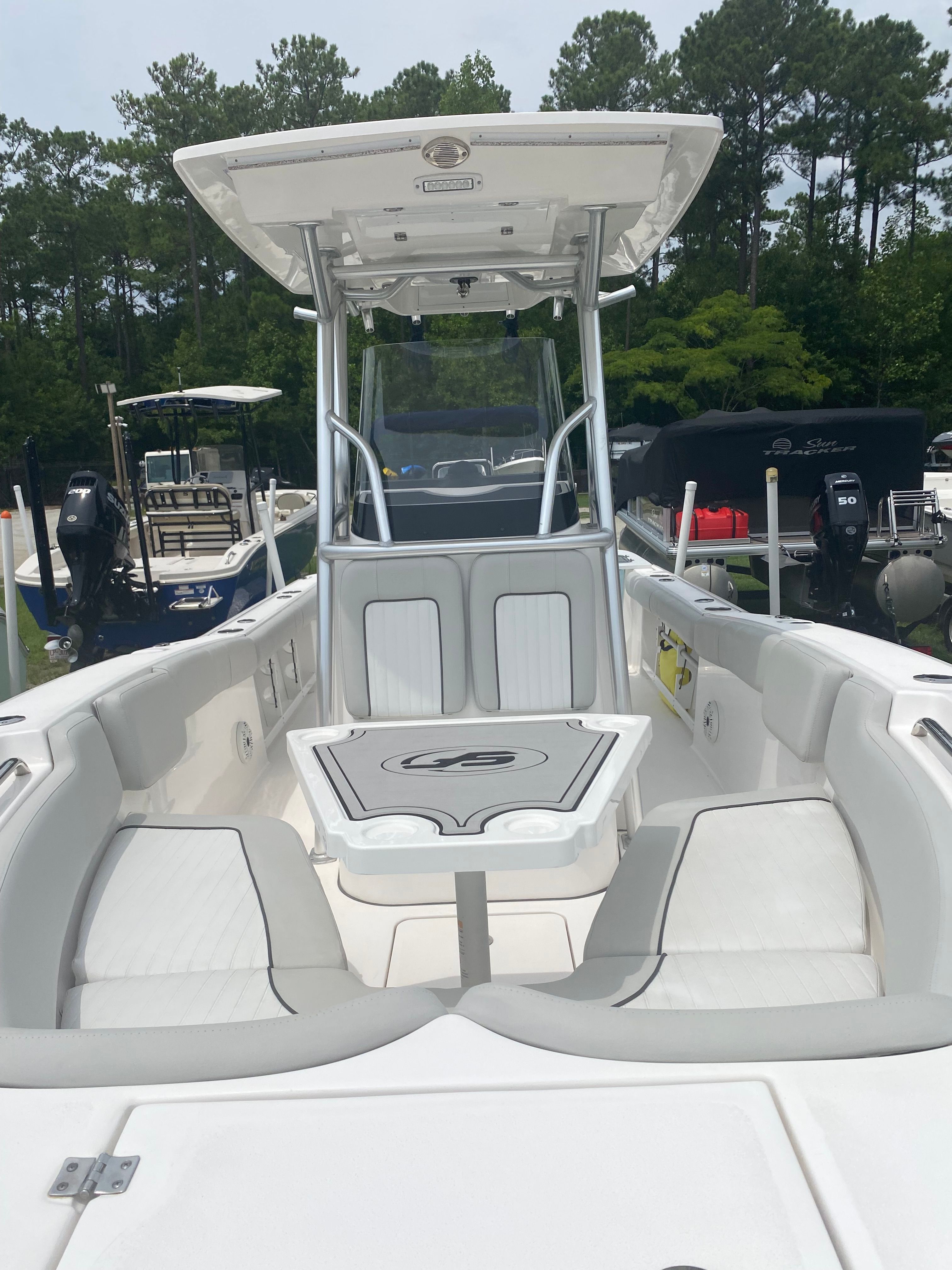 2021 Sea Fox 248 Commander