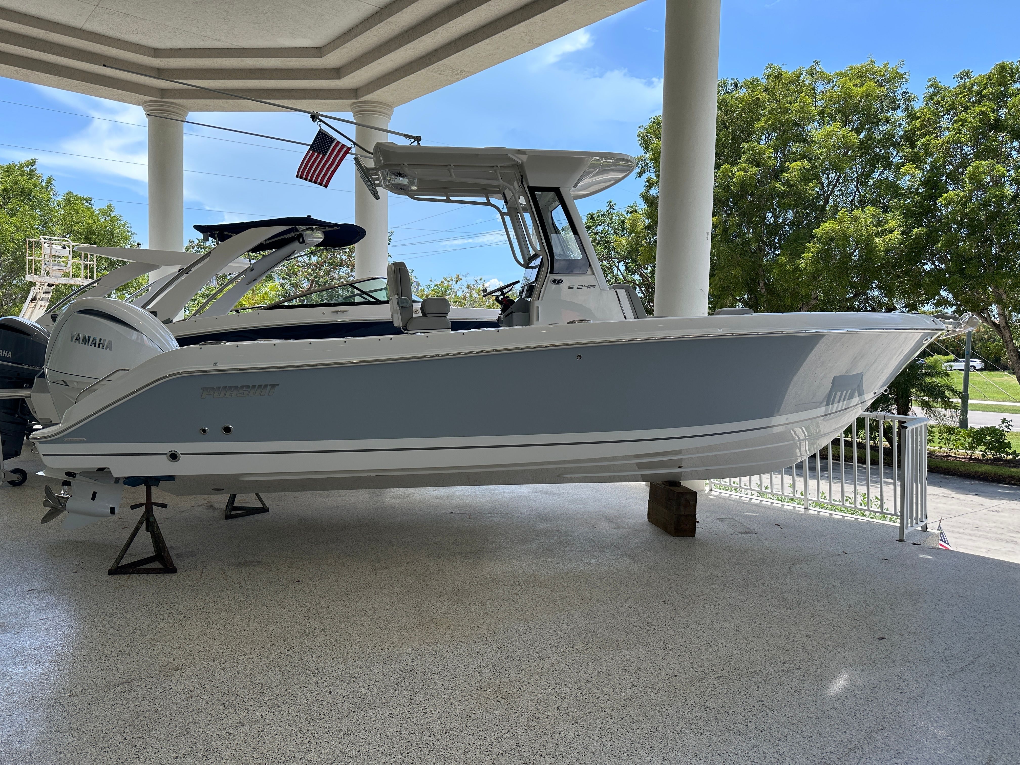 2026 Pursuit S 248 Sport