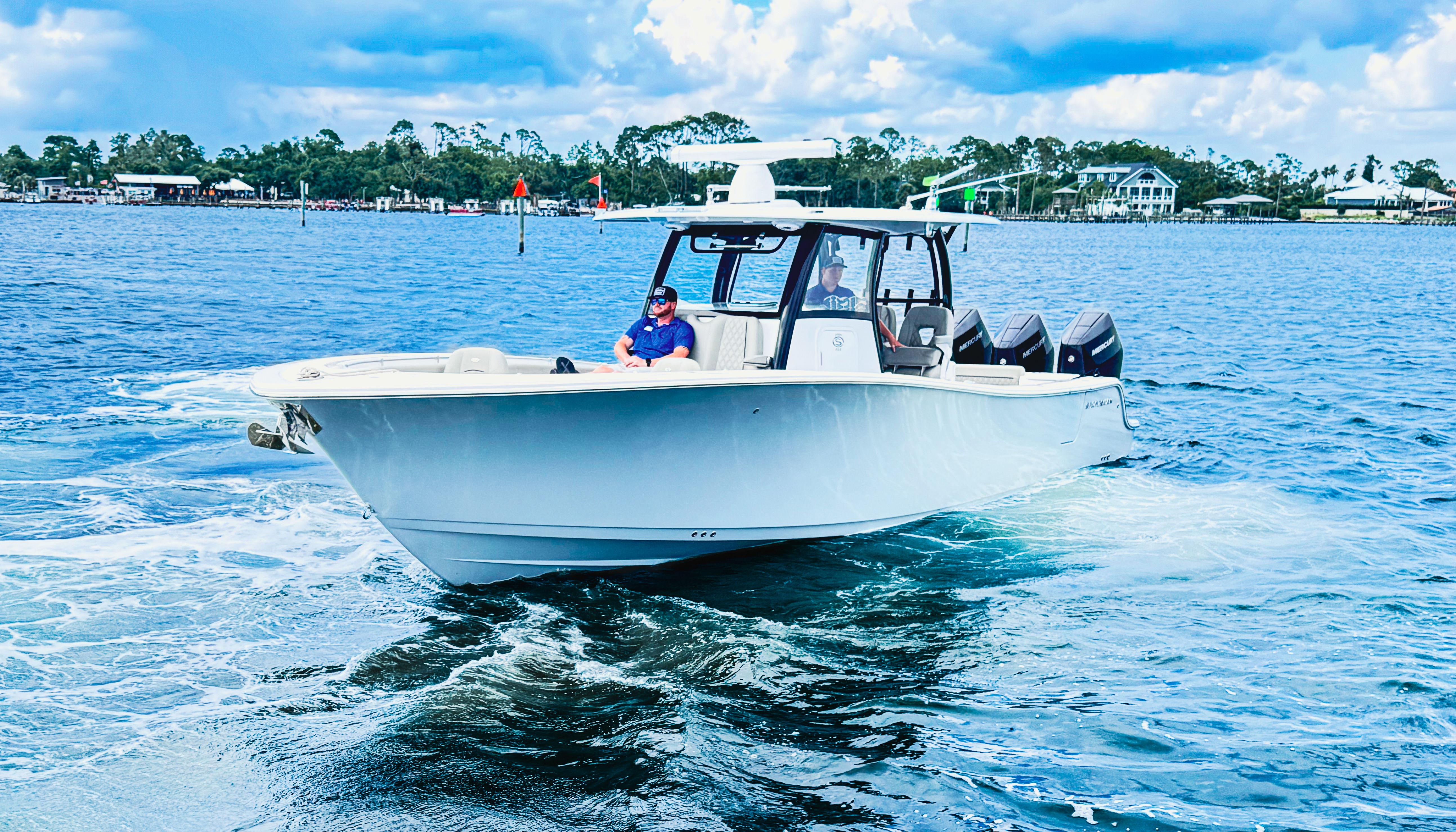 2025 Sportsman Open 352 Center Console