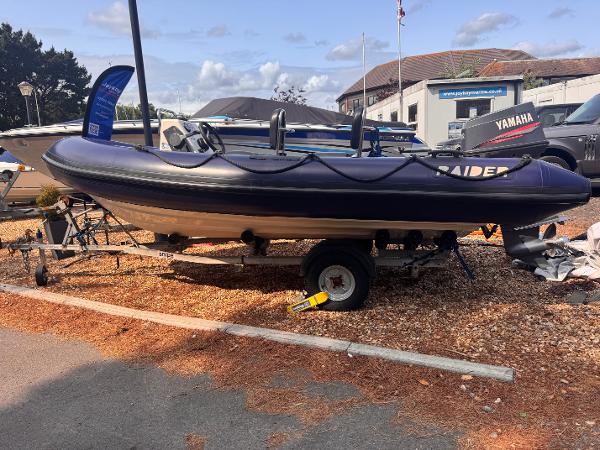 1999 Raider 4.8M