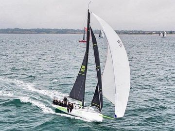 2021 One Design Cape 31