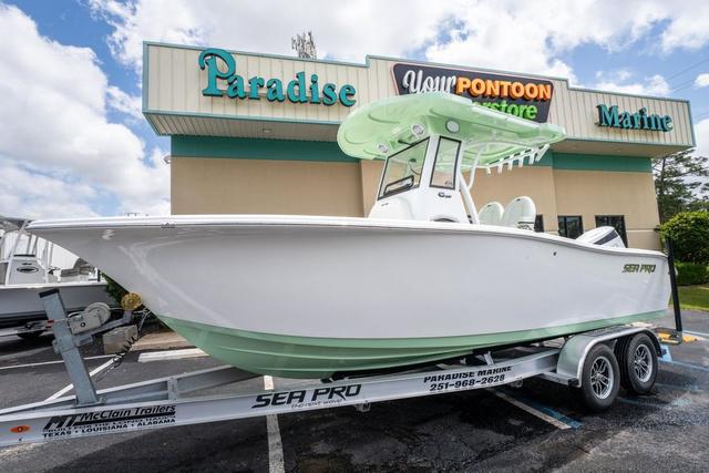 2025 Sea Pro 242 Center Console
