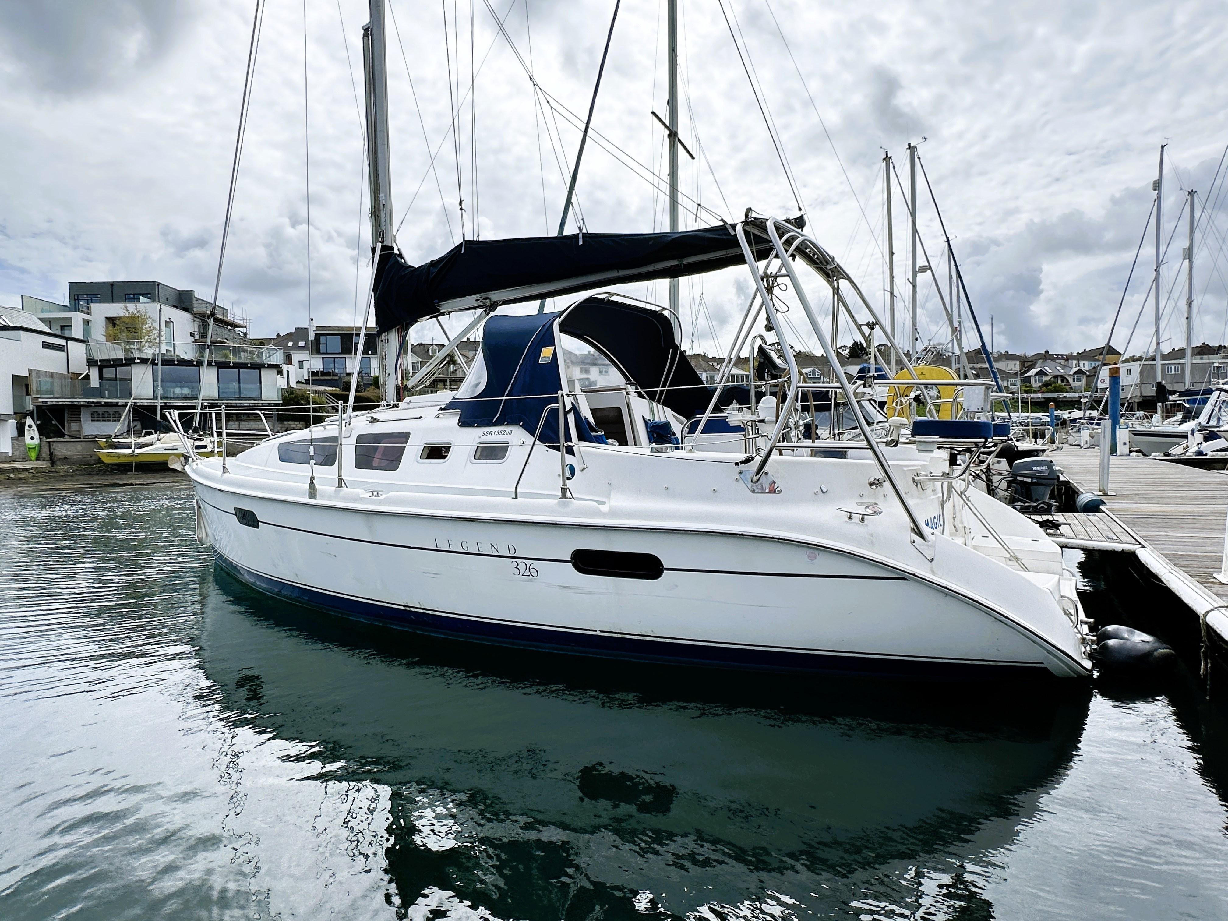 Hunter Legend 326