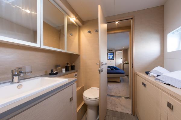 2025 Fountaine Pajot MY 6