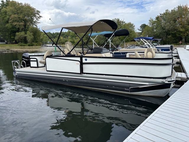 2024 Premier 230 Sunsation Angler 4pt
