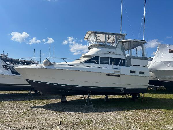 1994 Silverton 34 Aft Cabin Motor Yacht