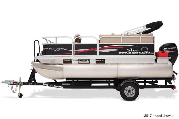 Sun Tracker Bass Buggy 16 DLX