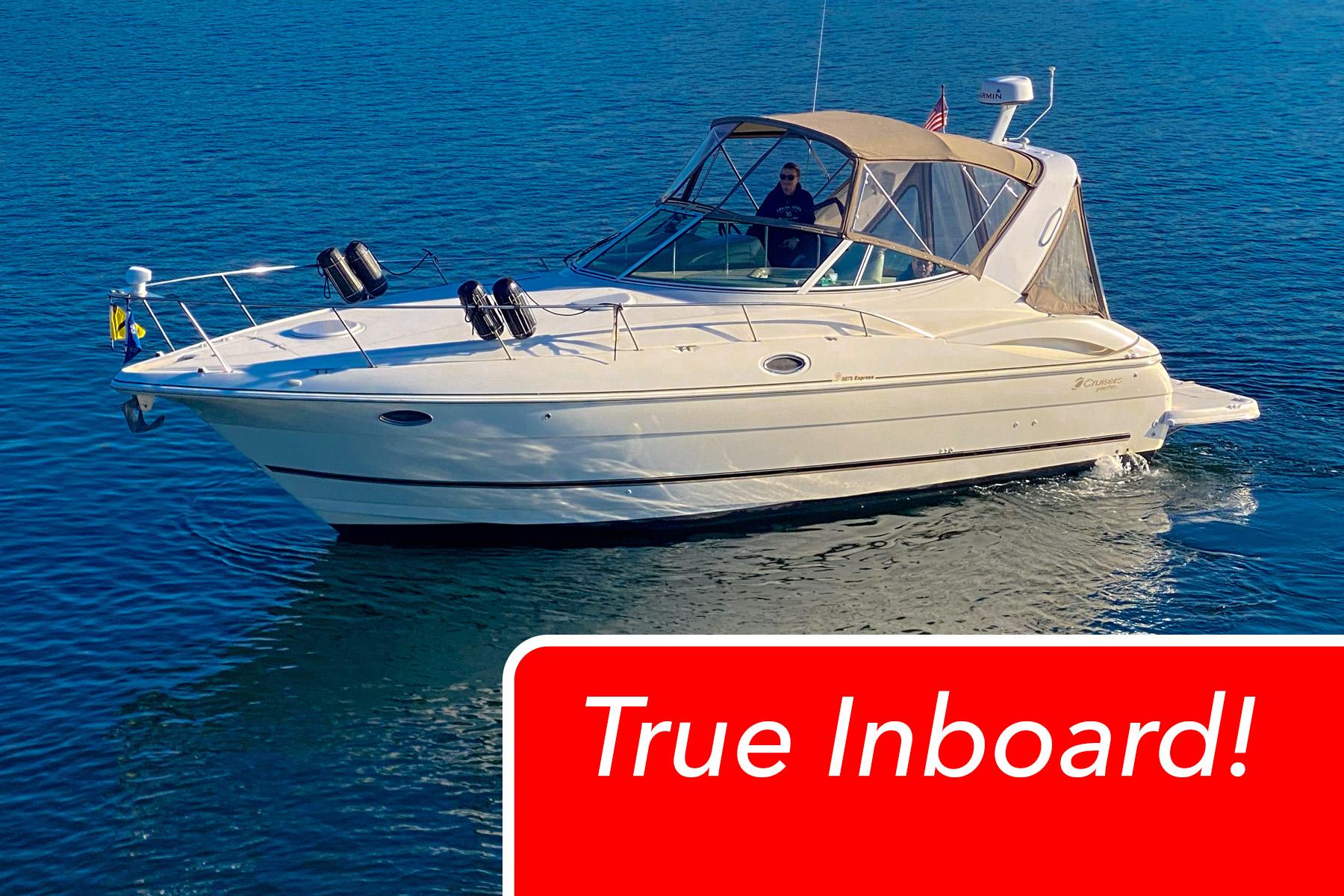 2003 Cruisers Yachts 3275 Express