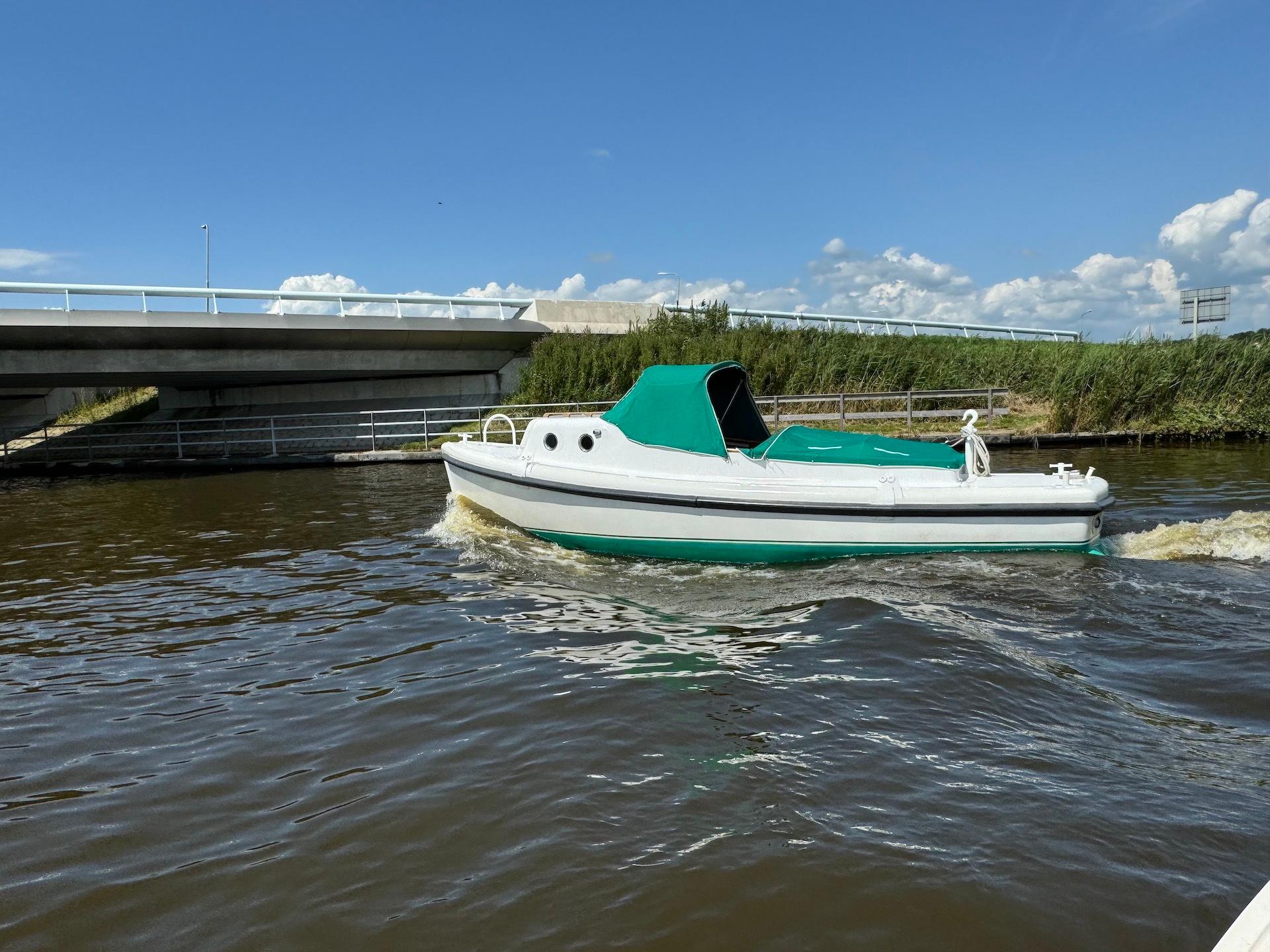 Ex Marineboot Ex NL Marine