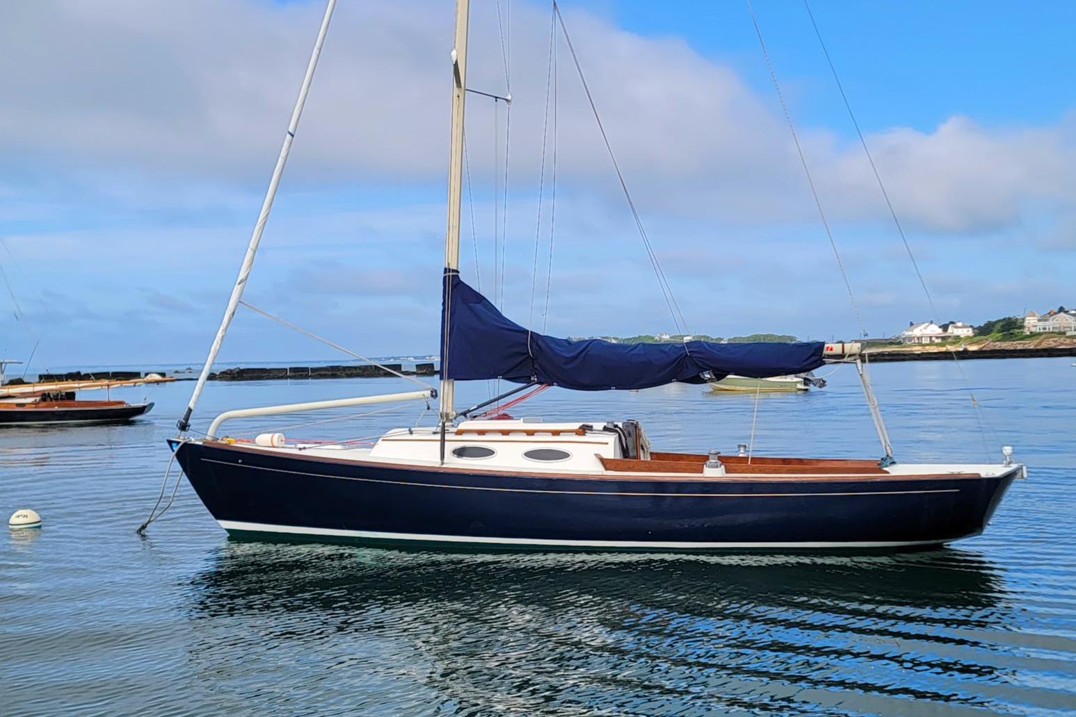 2002 Alerion 28 Express