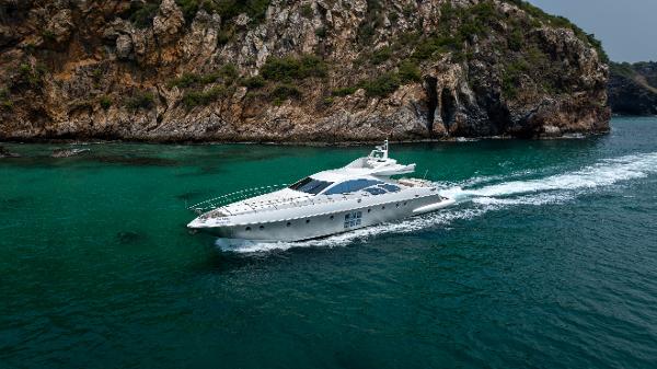 2014 Azimut 86S