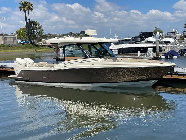 2024 Chris-Craft Calypso 32