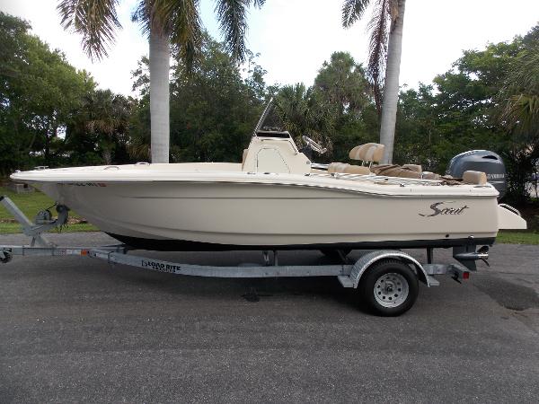 2023 Scout 195 Sportfish