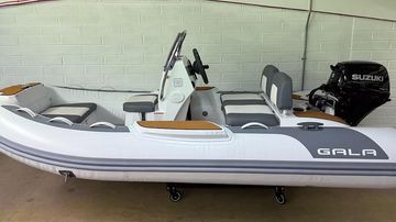 2025 Gala V330
