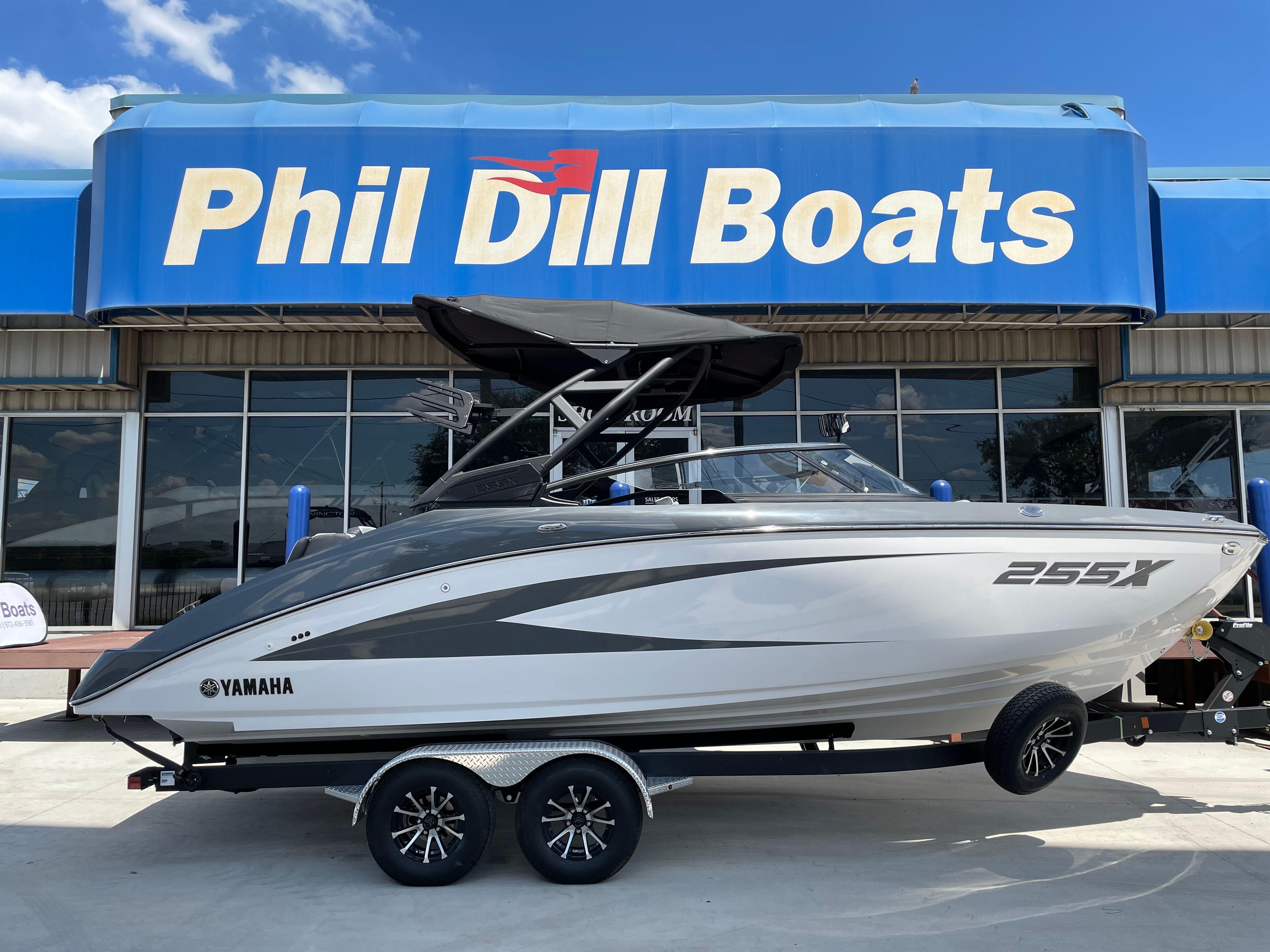 2025 Yamaha Boats 255 XE