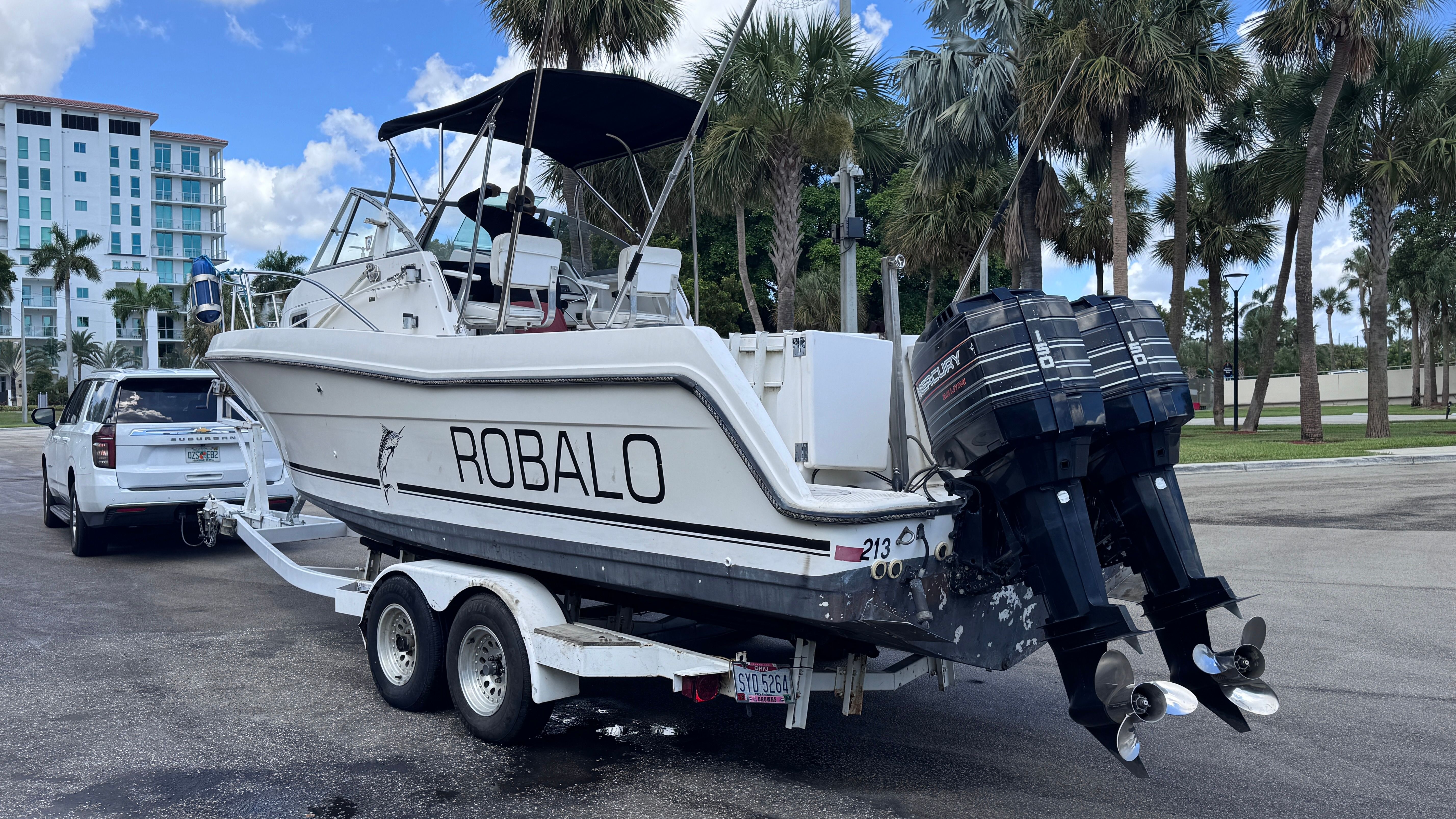 1994 Robalo 2440 Walaround
