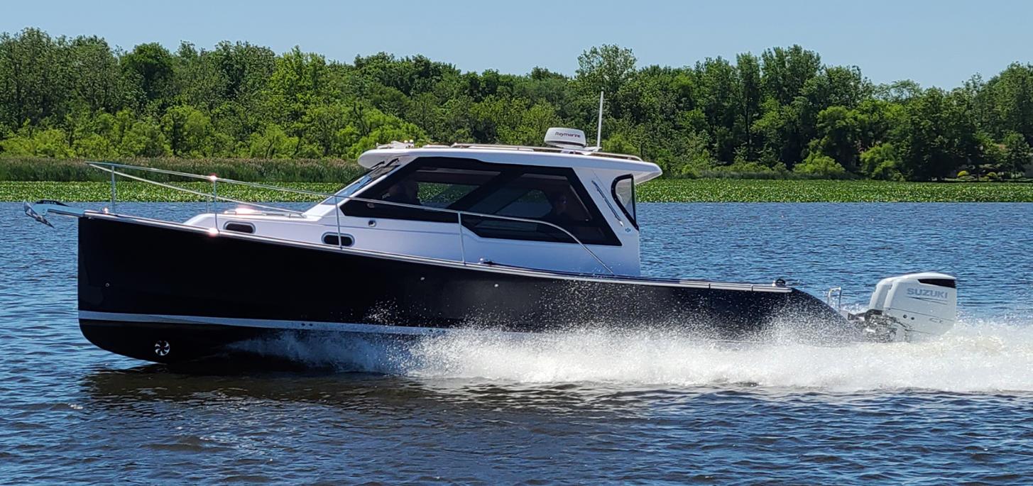 2025 True North 34 Outboard Express