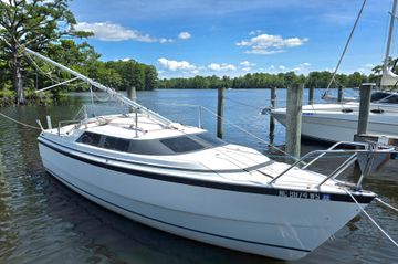 2002 MacGregor 26X Powersailer