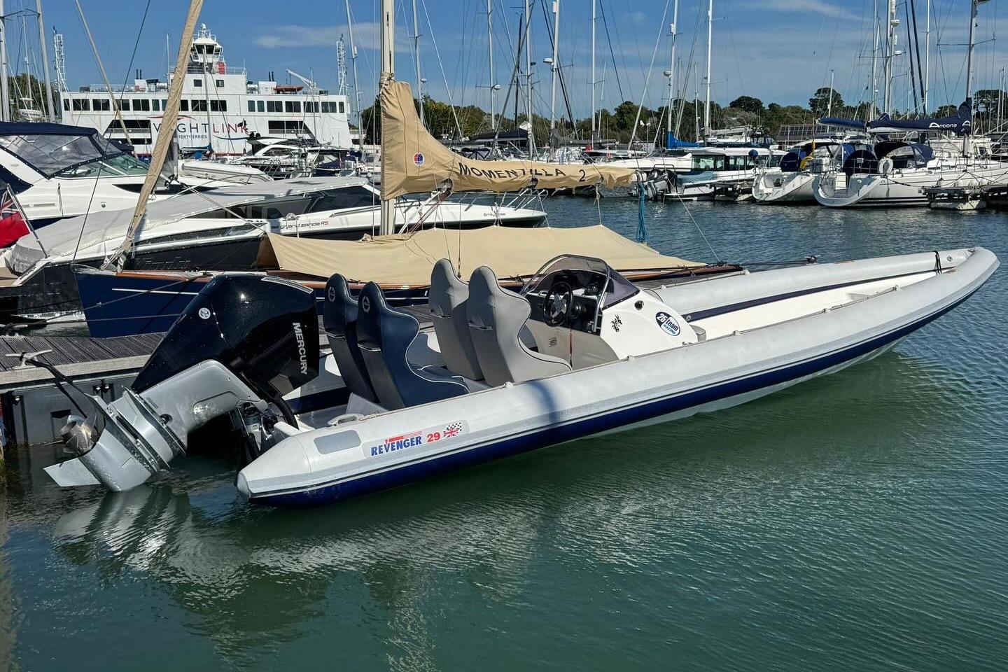 2008 Revenger 29